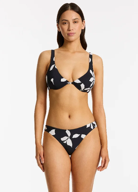 Elegant swim pants for women with sleek lines and modern style -Elora Bloom Underwire Triangle Bikini Top - Black